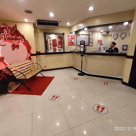 崇光马路酒店 马尼拉 外观 照片