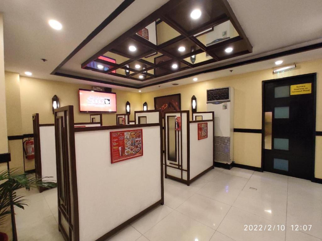 崇光马路酒店 马尼拉 外观 照片