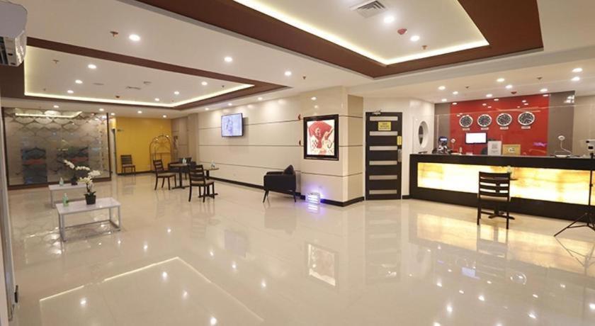 崇光马路酒店 马尼拉 外观 照片